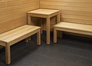 sunsauna_pukuhuoneen_penkki.jpg