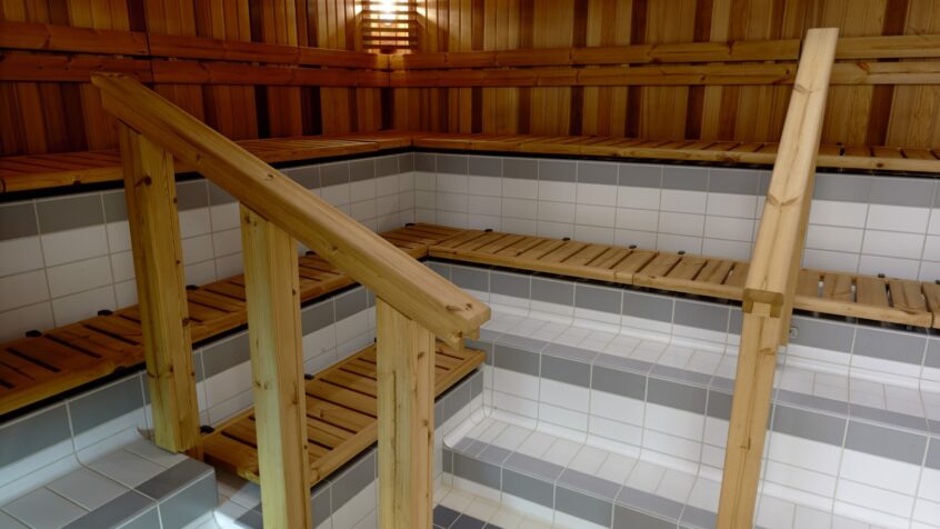 Nastola swimming pool saunas