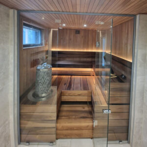 Glass wall made to measure