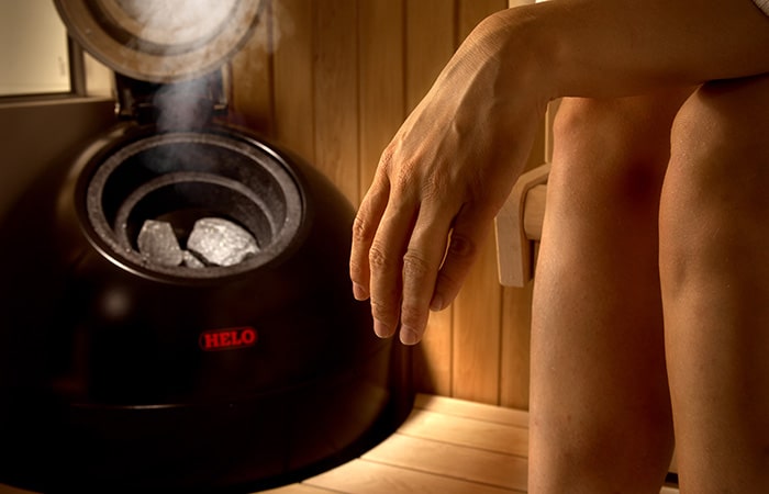 Sauna heater and tar-plank stove