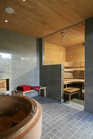 clear glass wall